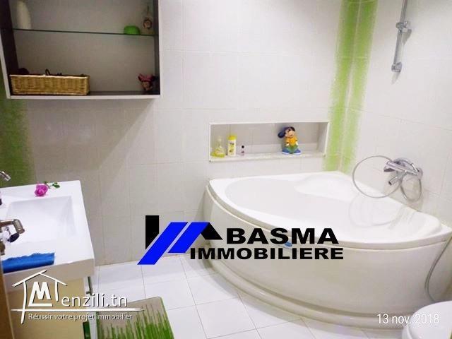 Une villa indépendante s+3 avec piscine couvert