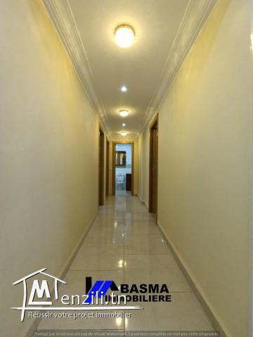 Un appartement de 135 m2  à louer située à sahloul