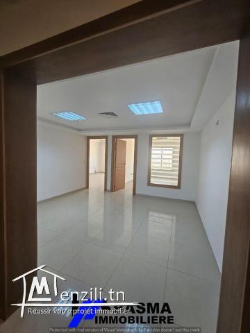 Un bureau s2 à louer située à sousse ville Beb el Gharbi