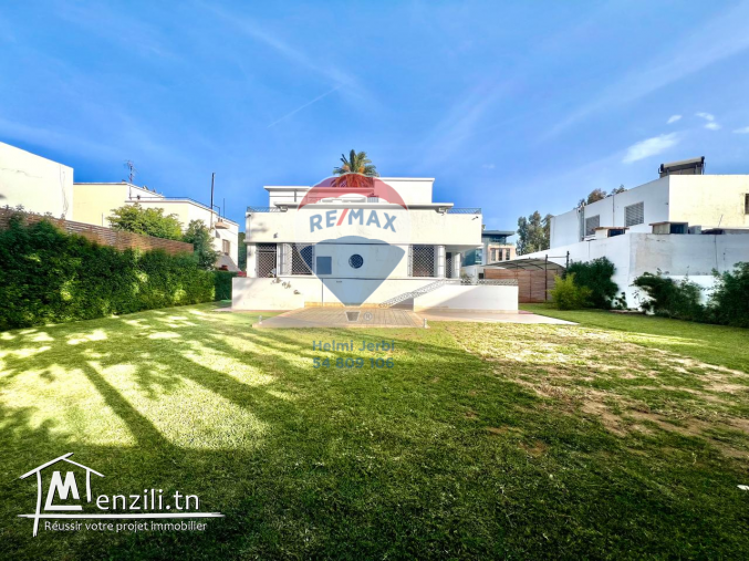 Villa à usage résidentiel/bureautique à la Mutuelle ville à louer