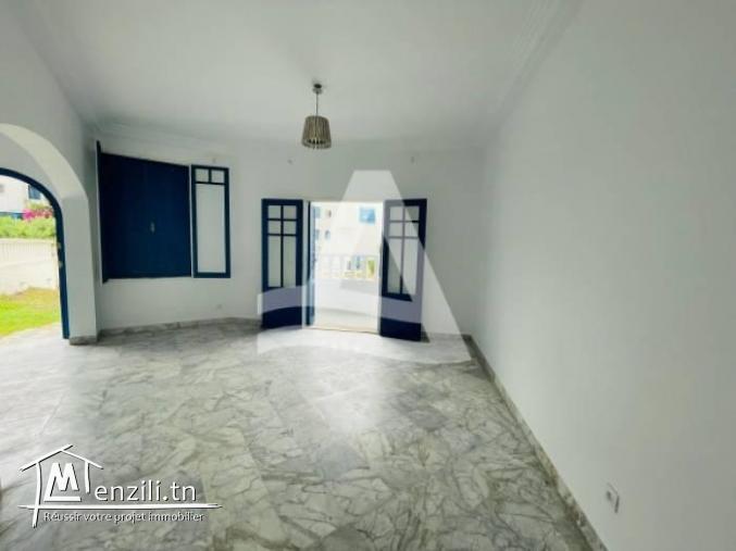 Location d'un appartement vue mer à Gammarth