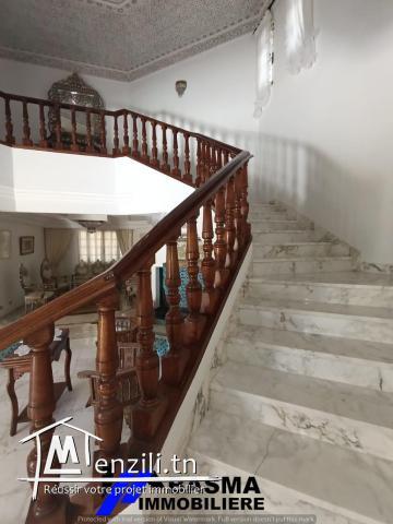 Une luxueuse villa à vendre à Kantaoui