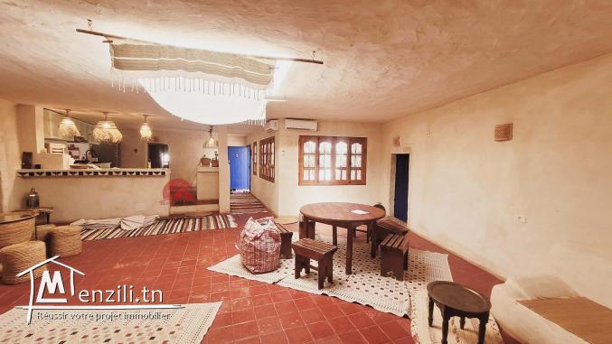 HOUCH TYPIQUE DJERBIEN À DJERBA  TUNISIE