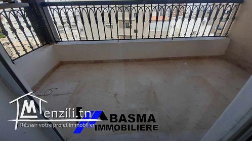 Un appartement s+2 à vendre située à corniche