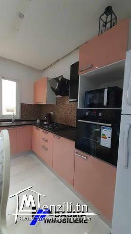 Un appartement s+2 à vendre située à corniche