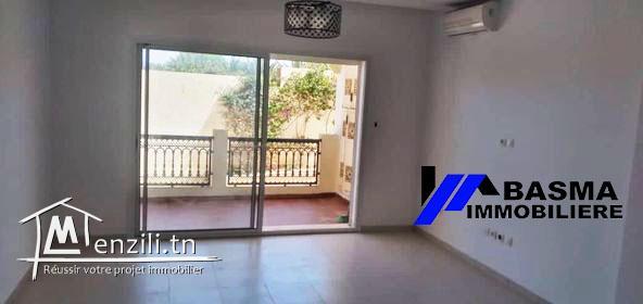 Un appartement s+2 à vendre située à folla chatt mariem