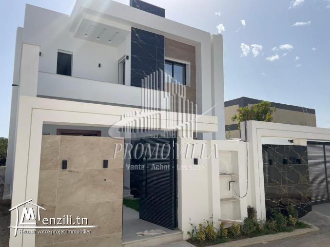 Villa de style moderne, bien située à l'entrée d'Hammamet ✨