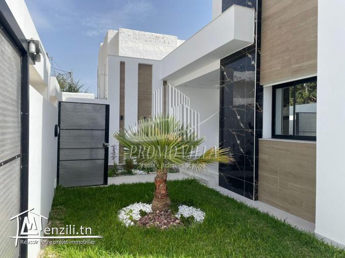 Villa de style moderne, bien située à l'entrée d'Hammamet ✨