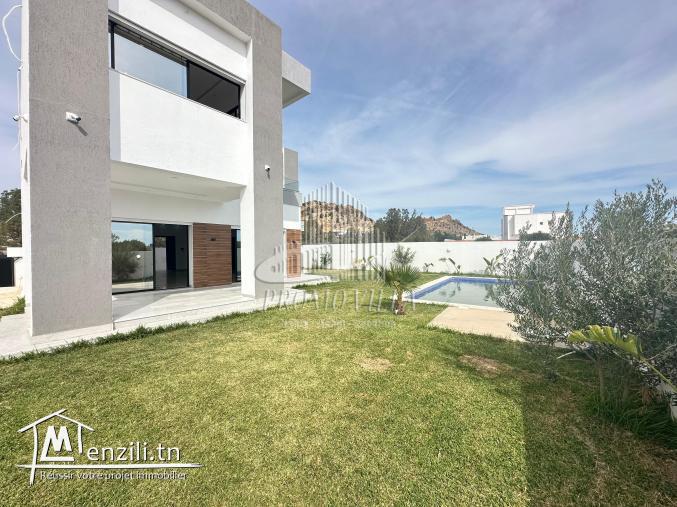 Une belle villa située dans un emplacement calme à 7min de yasmin hammamet ✨