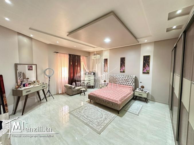 une luxueuse villa à Hammamet Nord