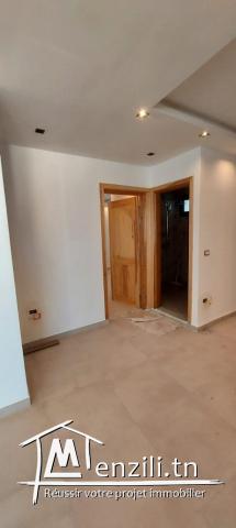 appartement a louer a 2 étage sis corniche Bizerte .