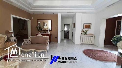 Une magnifique villa à vendre située à khzema ouest