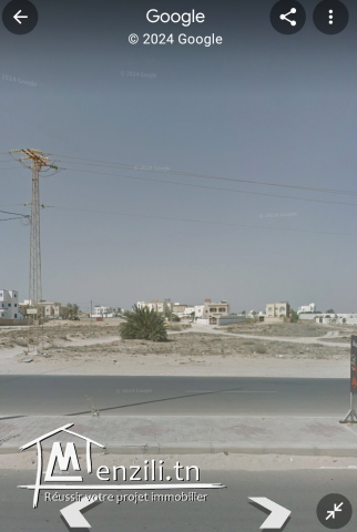 A vendre Terrain 600m² en premier position zone touristique Djerba