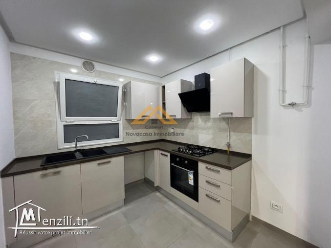 A vendre appartement S+2 à Sahloul 4