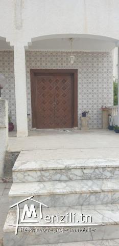 À vendre villa menzah 9b