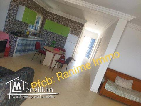 grande villa a deux niveaux