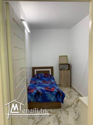 للبيع عقار بمنزل تميم