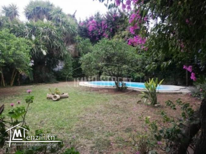 location Duplex s3 meublée au cœur de la Marsa