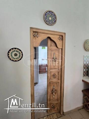 location Duplex s3 meublée au cœur de la Marsa