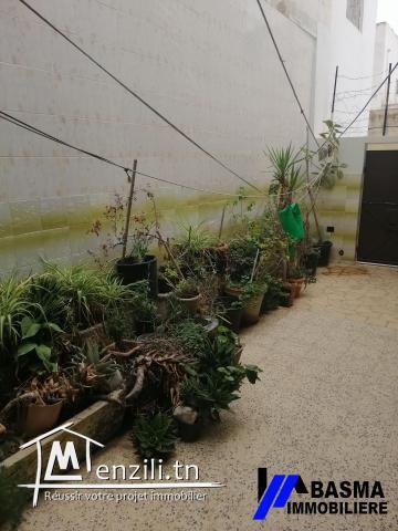 Une maison à vendre située à bled arbi