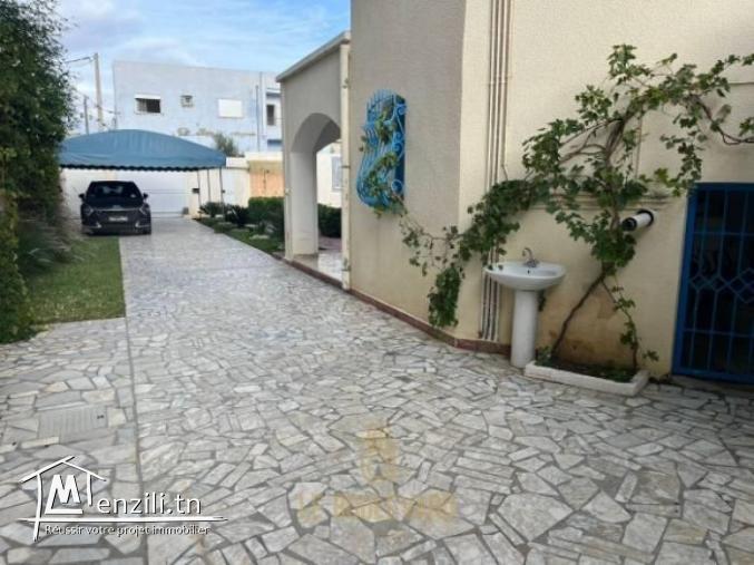 A vendre Villa R1 à Hammamet Nord  Derrière hôtel Zenith