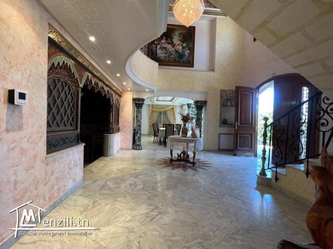 V482 Villa ROYALE MAHRSI H