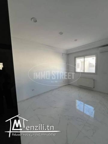 location appartement  rez de chaussée S2 Marsa les pins
