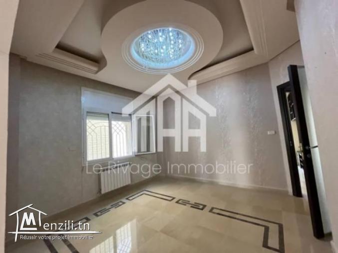 Villa S4 à louer La Marsa Sidi Daoued