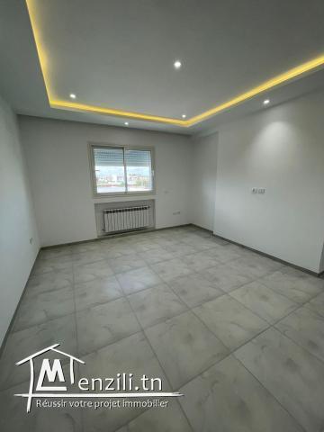 Un s+2 à Louer de 92 m2