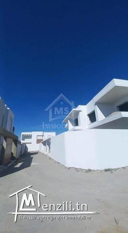 Un duplex S+3 avec piscine encours de finition à vendre 51355351