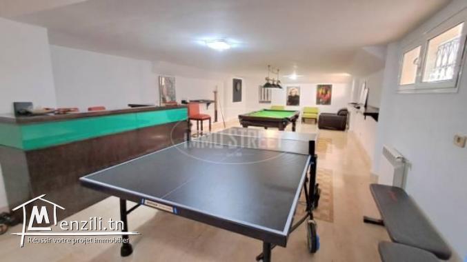 location  une belle villa S6 a Gammarth  supérieur