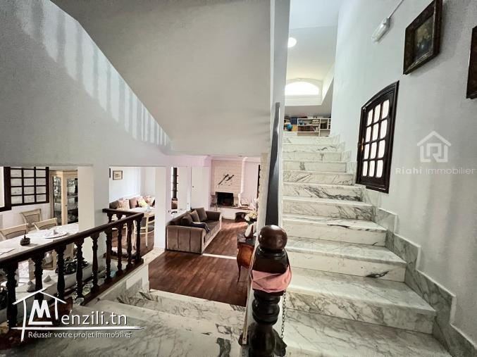 une villa a vendre a Ezzahra