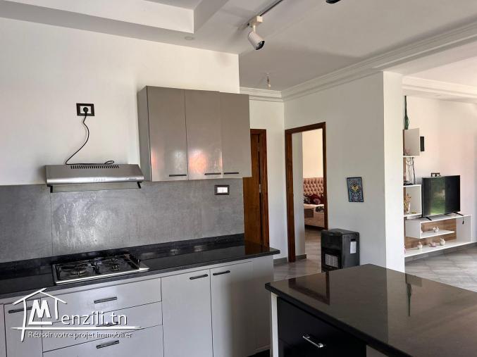 une villa avec piscine à Kerkouane