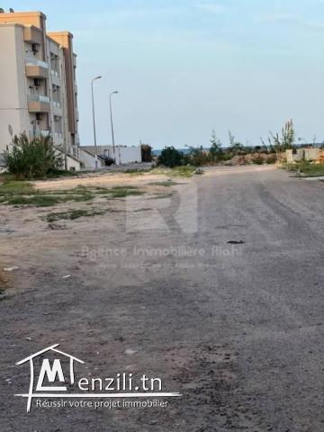 A LOUER ( Annuelle ) un appartement S2 non meublé situé à Hammem Sousse