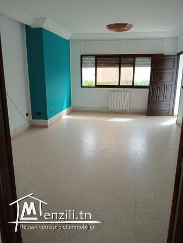 A louer Etage Villa ****Zone Très Calme**** للكراء طابق منزل   Location Annuelle
