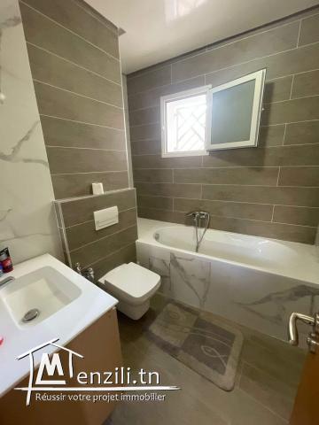 À vendre: Duplex S+3 à Ennasr2