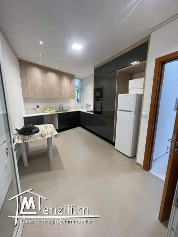 À vendre: Duplex S+3 à Ennasr2