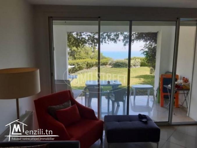 À louer appartement S2 vue sur mer à  Marsa corniche