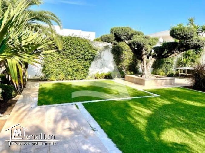Location d'une Villa à La Marsa