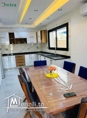 magnifique villa S+3 à vendre de  2630m2