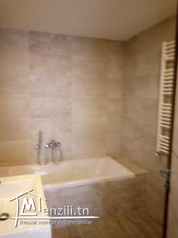 appartement de 80 m2 au 1ere  étage avec ascenseur