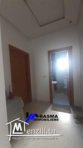 Une villa s+4 à vendre située à sahloul 4