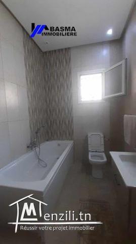 Une villa s+4 à vendre située à sahloul 4