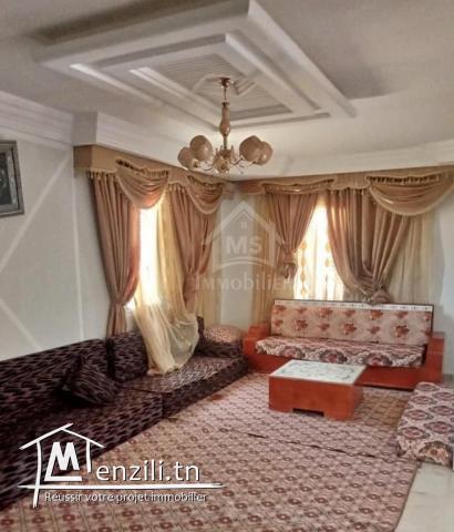 Maison avec étage inachevé et garage à Hammamet Sud à vendre 51355351