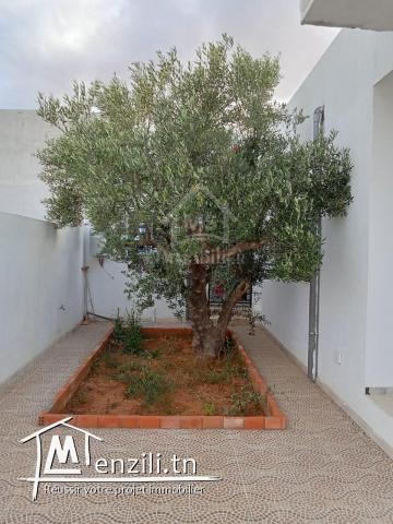 Une nouvelle maison avec jardin et garage à vendre 51355351