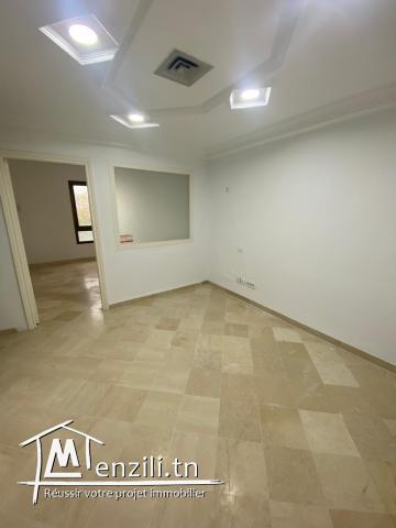 A louer Bureau Haut standing à Montplaisir