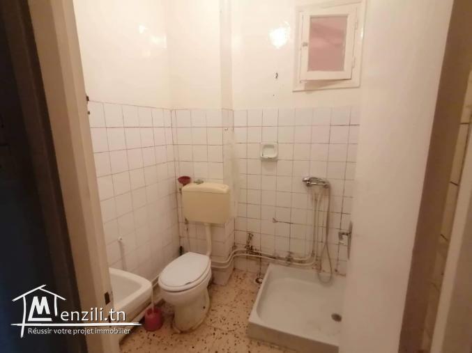 للبيع شقة في حي ابن خلدون