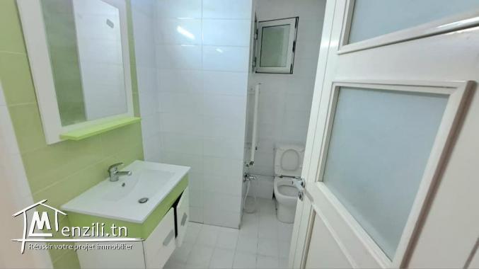 Studio à jardin d'el Menzah1