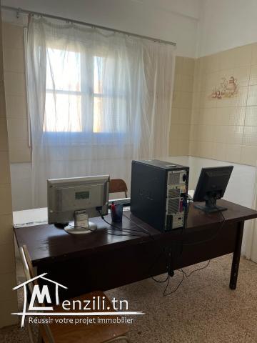 28310777 Bureau S+4 a monastir a louer centre ville 2min  de la gare monastir