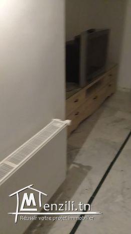 Loue à Monastir Skanès un bel appt mueublé s+1